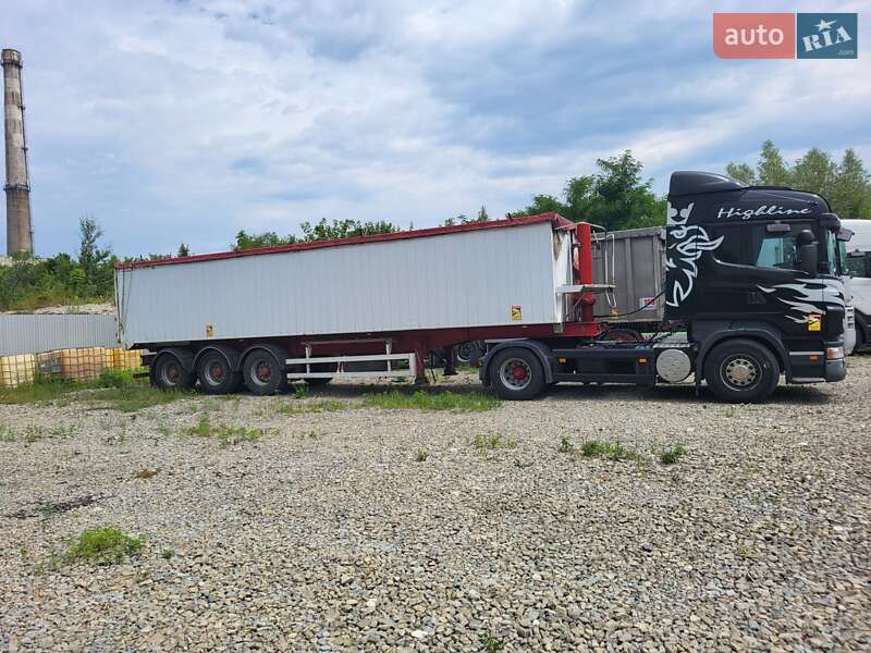 Bodex Kiss 33 2004