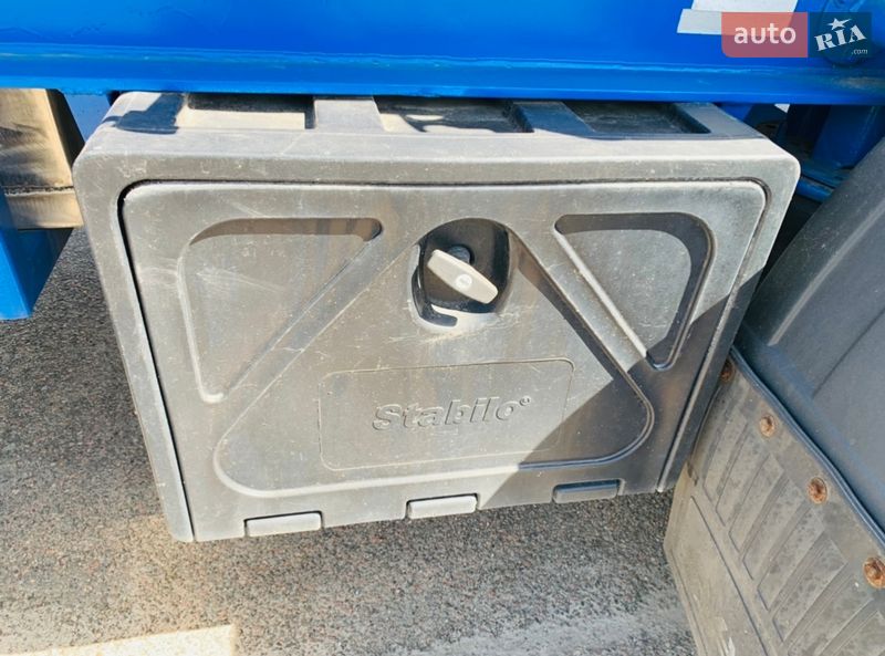 Цистерна напівпричіп Bodex NC 2011 в Києві