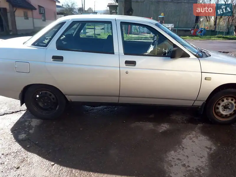Богдан 2110