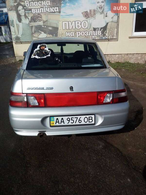 Седан Богдан 2110 2013 в Бориславе