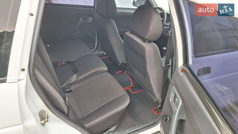 Универсал Богдан 2111 2012 в Смеле