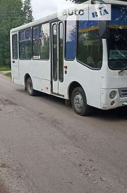 Приміський автобус Богдан А-069 2008 в Бердичеві