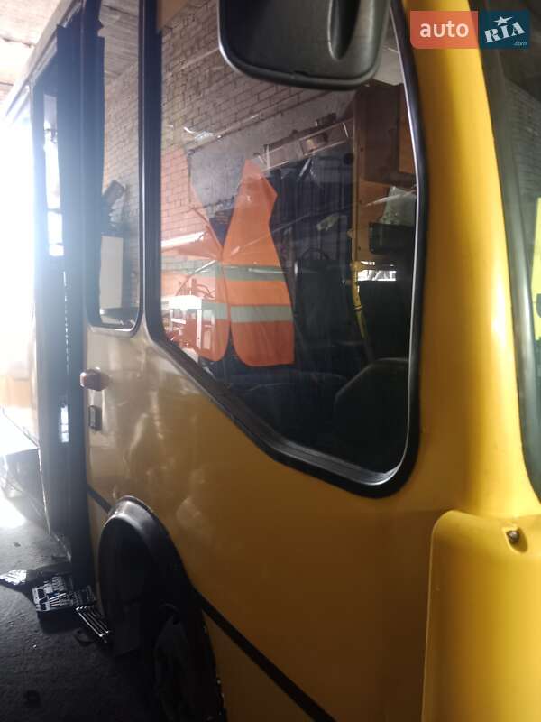 Пригородный автобус Богдан А-069 2007 в Киеве