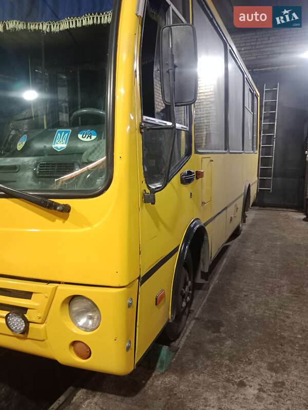 Приміський автобус Богдан А-069 2006 в Києві