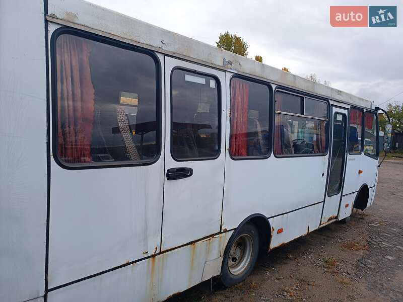 Приміський автобус Богдан А-092 2004 в Києві