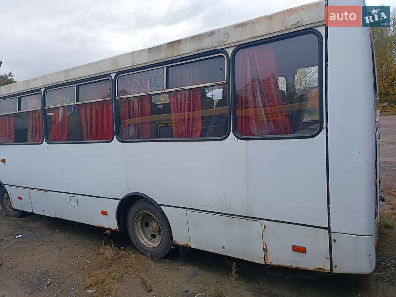 Приміський автобус Богдан А-092 2004 в Києві