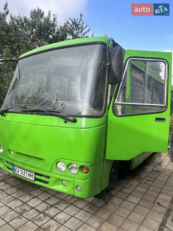 Міський автобус Богдан А-092 2011 в Києві