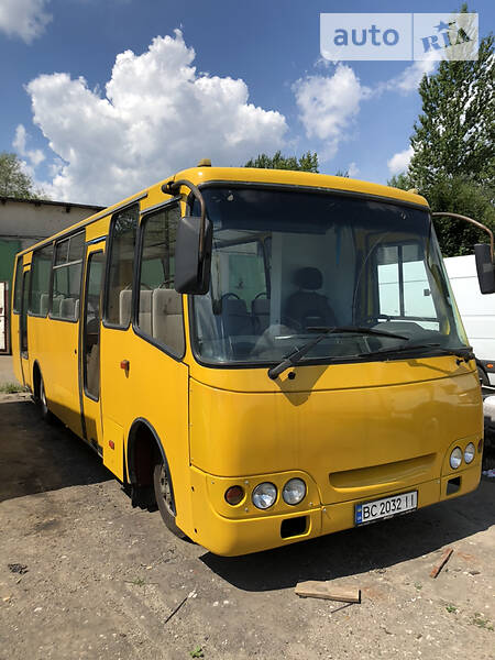 Міський автобус Богдан А-09302 2011 в Львові