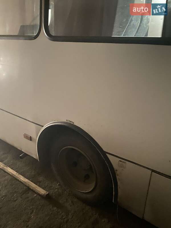 Пригородный автобус Богдан A-401 2006 в Коломые фото 2 Пригородный автобус Богдан A-401 2006 в Коломые