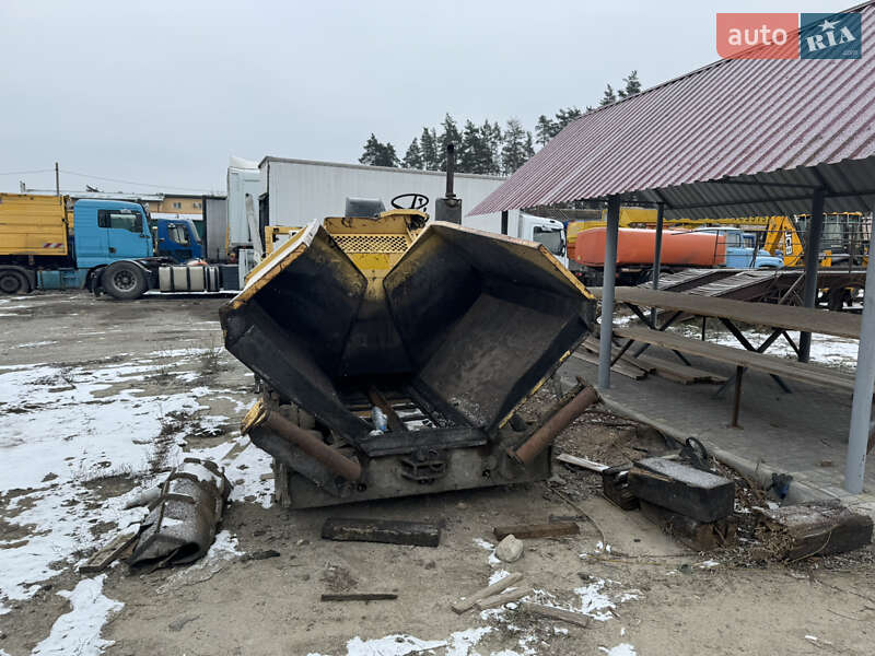Асфальтоукладчик Bomag BM 1999 в Полтаві