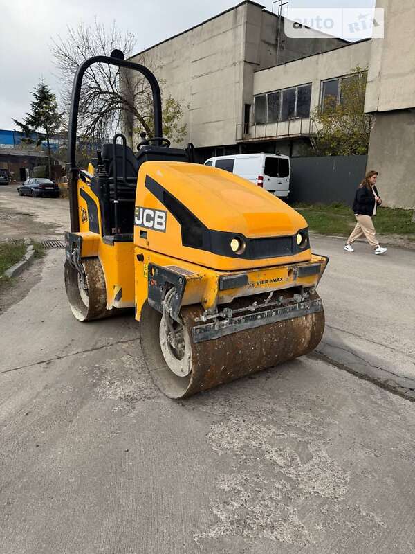 Дорожный каток Bomag BW 120AD-4 Roller 2009 в Львове