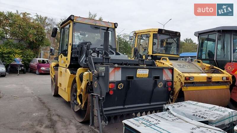 Дорожный каток Bomag BW 174AD 2010 в Белой Церкви