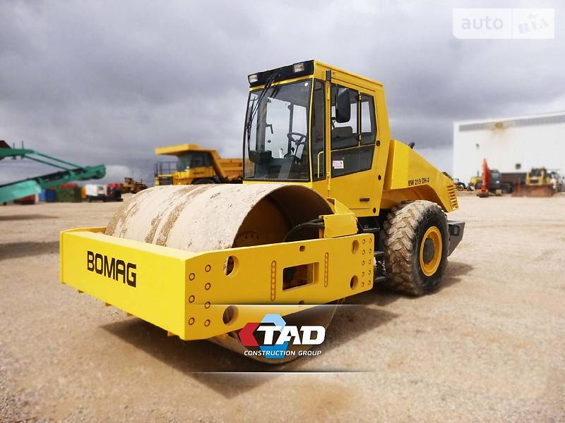 Дорожный каток Bomag BW 2002 в Киеве