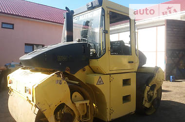 Дорожній каток Bomag BW 2001 в Чернівцях