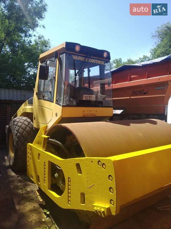 Дорожній каток Bomag BW 2008 в Кривому Розі