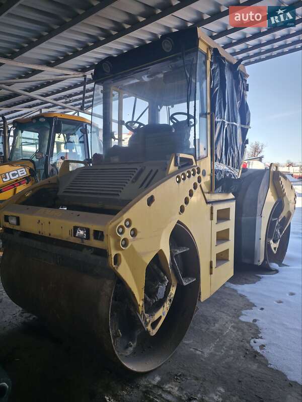 Дорожный каток Bomag BW 2007 в Житомире