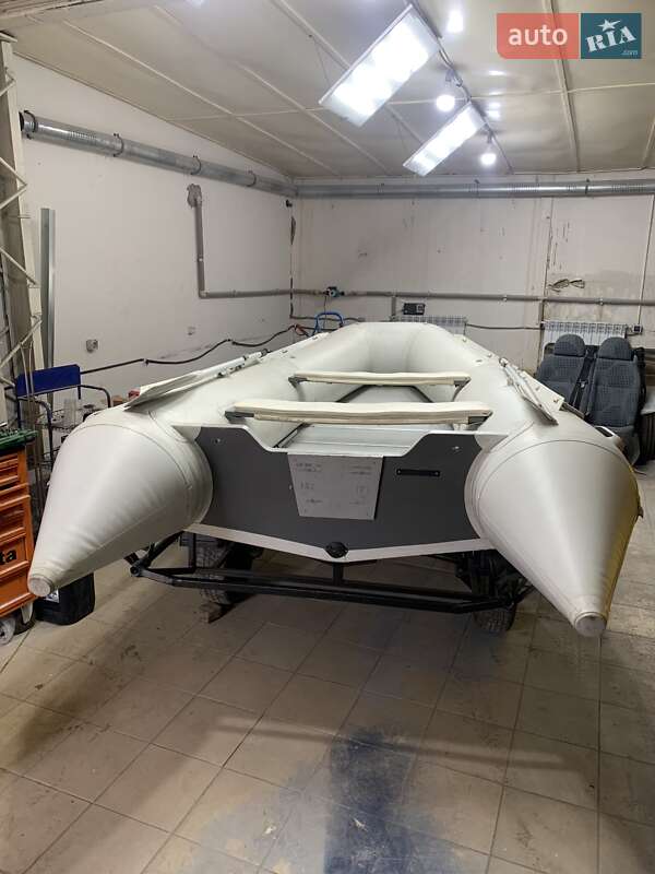 Лодка BRIG B380 2010 в Харькове