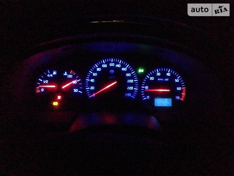 Седан Brilliance M1 2006 в Золотоноше