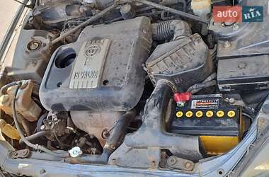 Седан Brilliance M2 2006 в 