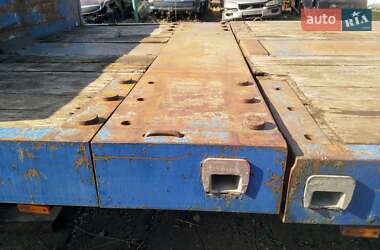 Низкорамная платформа Broshuis 3AOU16-30 2005 в 