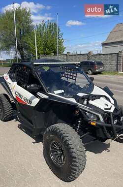Мотовездеход BRP Can Am 2018 в 