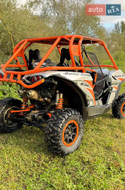 Квадроцикл утилітарний BRP Can Am 2015 в 