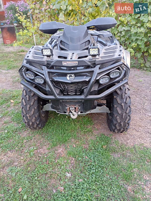 Квадроцикл утилітарний BRP Can Am 2015 в Чернігові