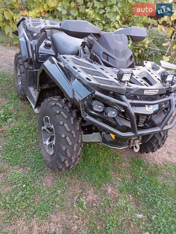 Квадроцикл утилітарний BRP Can Am 2015 в Чернігові