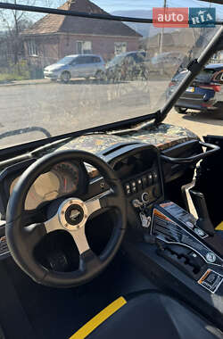 Квадроцикл  утилитарный BRP Commander 2013 в 