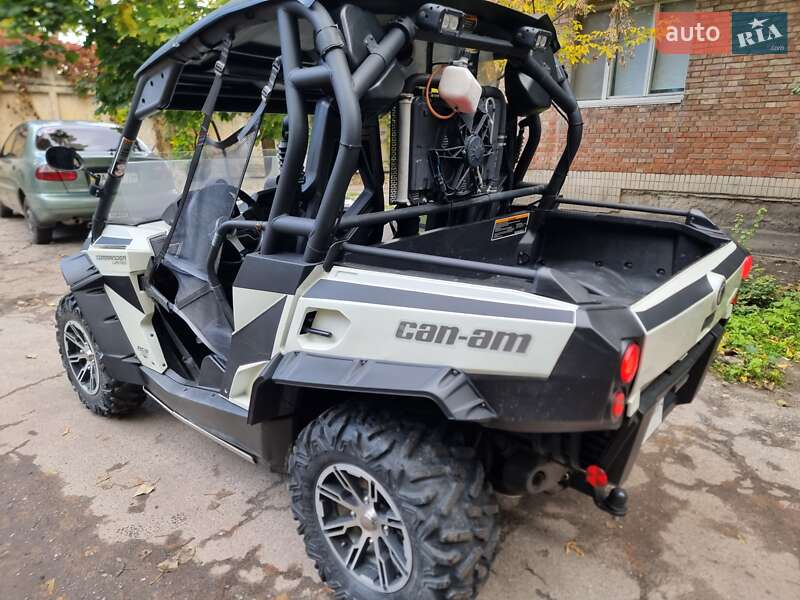 Квадроцикл утилітарний BRP Commander 2013 в Києві