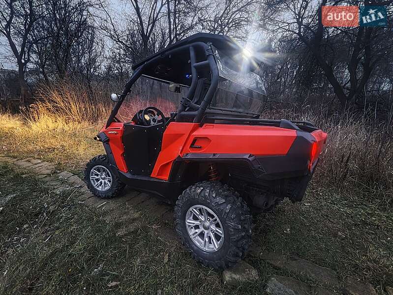 Квадроцикл  утилитарный BRP Commander 2014 в Днепре
