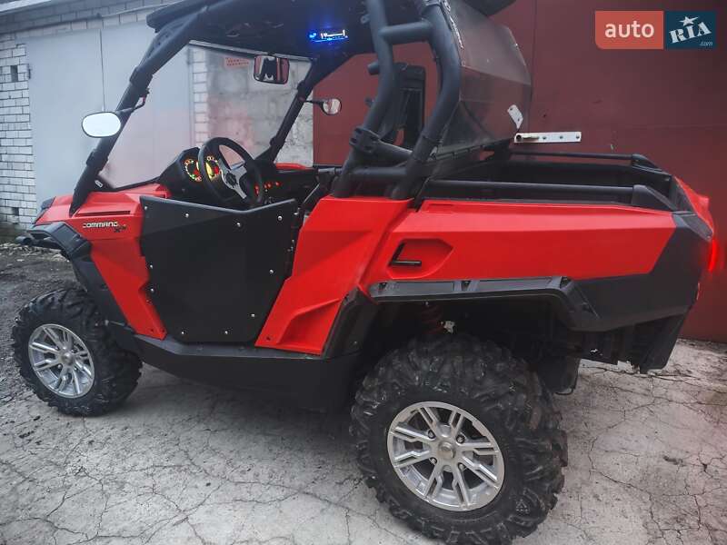Квадроцикл  утилитарный BRP Commander 2014 в Днепре