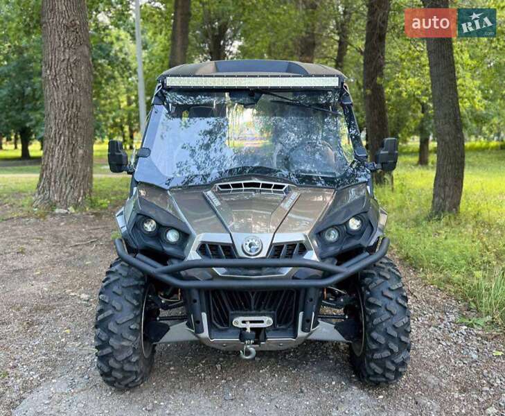 Квадроцикл  утилитарный BRP Commander 2012 в Харькове