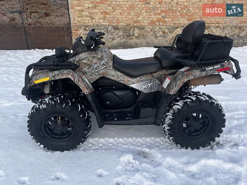 Квадроцикл  утилитарный BRP Commander 2011 в Ружине