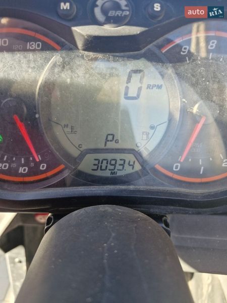 Квадроцикл  утилитарный BRP Commander 2017 в Львове