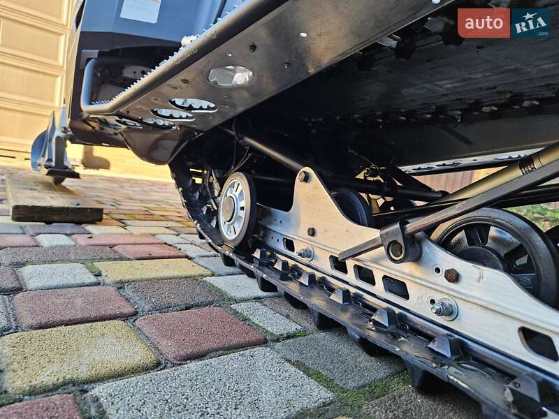 Снегоходы для охоты и рыбалки BRP Expedition 2015 в Павлограде фото 17 Снегоходы для охоты и рыбалки BRP Expedition 2015 в Павлограде