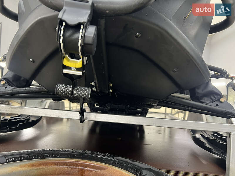 Утилитарные снегоходы BRP Expedition 2014 в Житомире