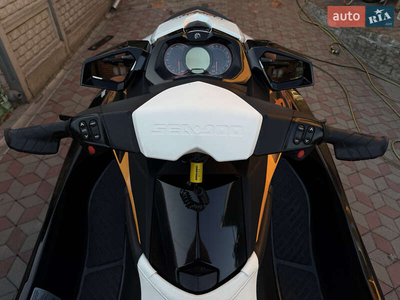 Гидроцикл туристический BRP GTR 2015 в Ровно фото 5 Гидроцикл туристический BRP GTR 2015 в Ровно