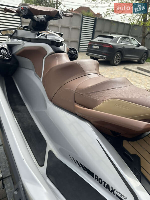 Гідроцикл туристичний BRP GTX 2019 в Дніпрі
