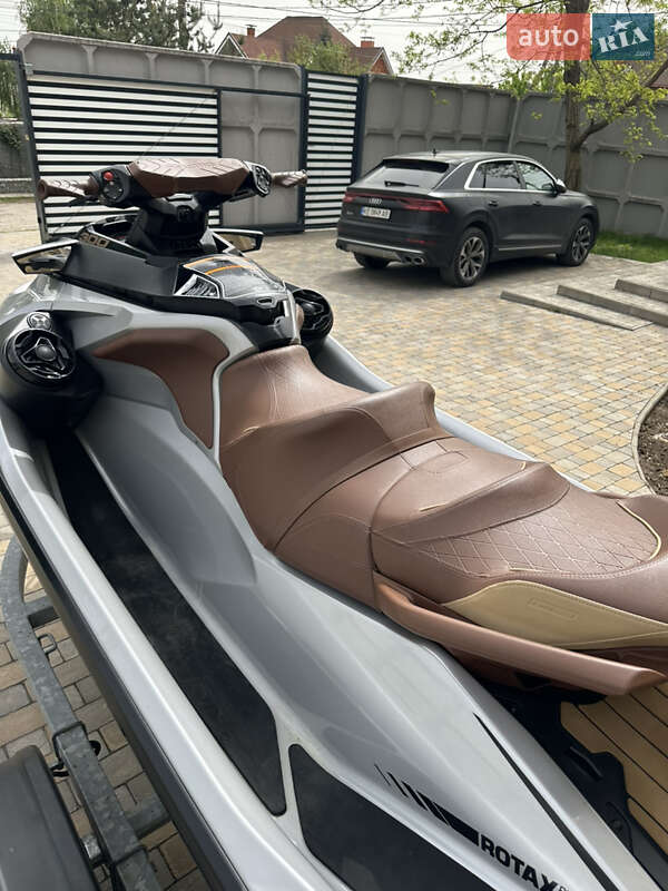 Гідроцикл туристичний BRP GTX 2019 в Дніпрі