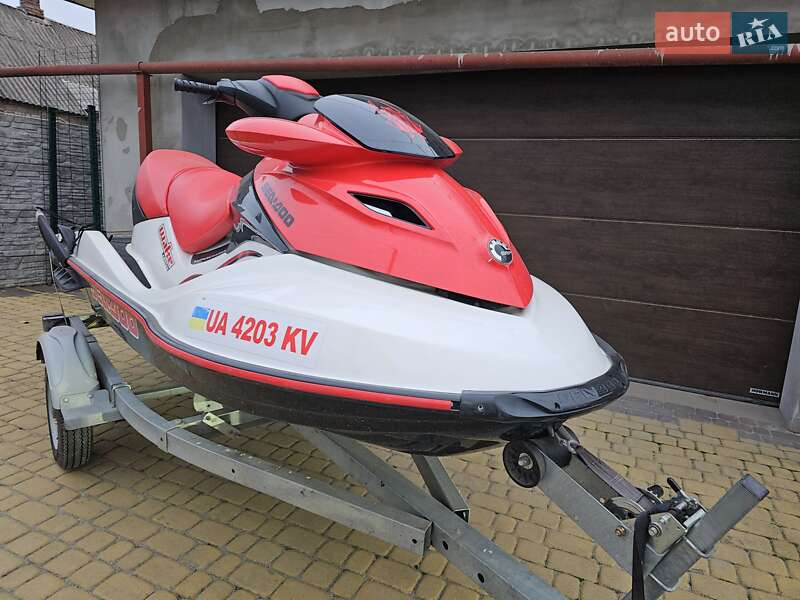 Гидроцикл спортивный BRP GTX 2008 в Запорожье фото Гидроцикл спортивный BRP GTX 2008 в Запорожье