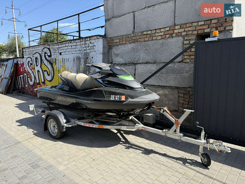Гидроцикл туристический BRP GTX 2016 в 