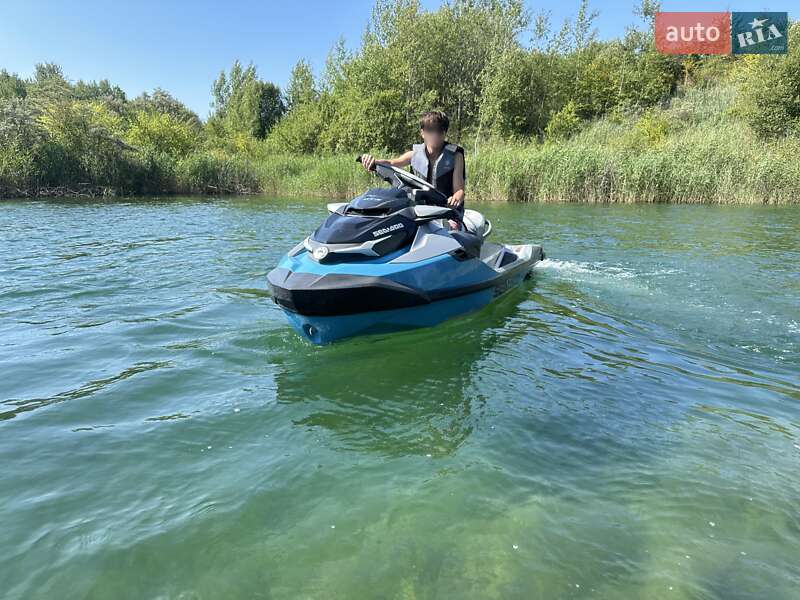 Гідроцикл туристичний BRP GTX 2021 в Стрию