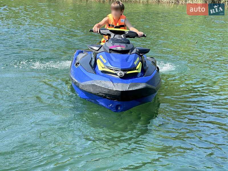 Гидроцикл спортивный BRP GTX 2021 в Стрые