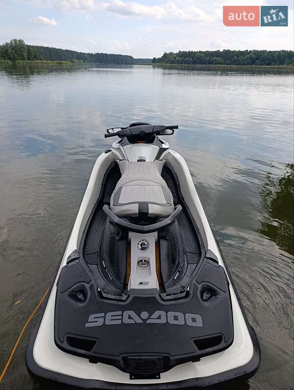 Гидроцикл туристический BRP GTX 2011 в Житомире