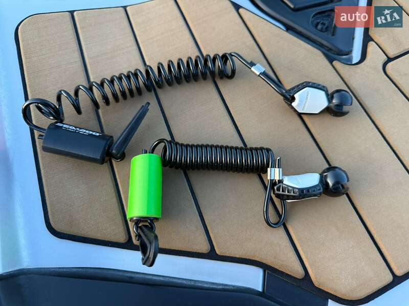 Гидроцикл туристический BRP GTX 2018 в Тернополе фото 13 Гидроцикл туристический BRP GTX 2018 в Тернополе