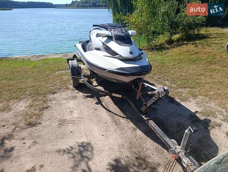 Гидроцикл туристический BRP GTX 2011 в Житомире