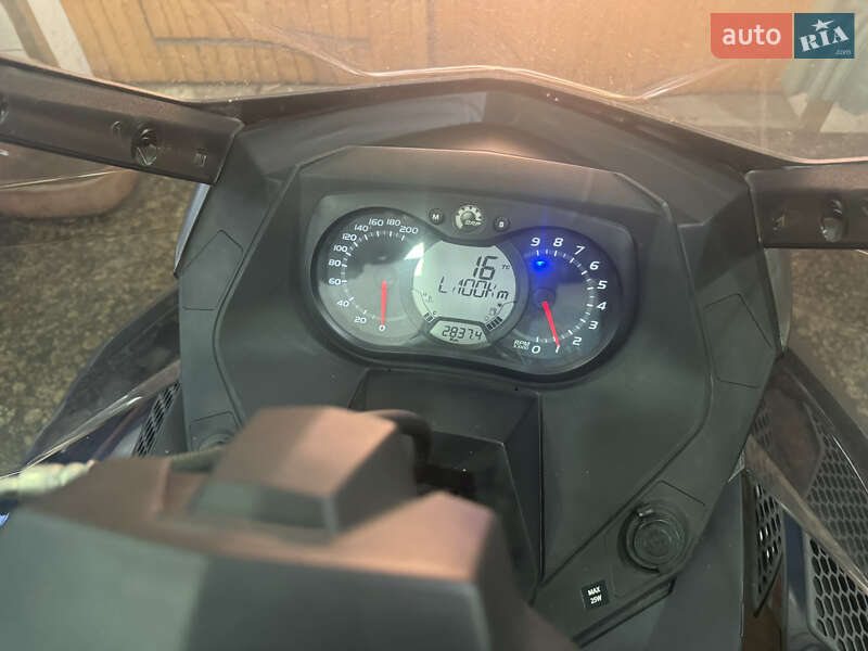 Снегоходы для охоты и рыбалки BRP Lynx 2011 в Киеве