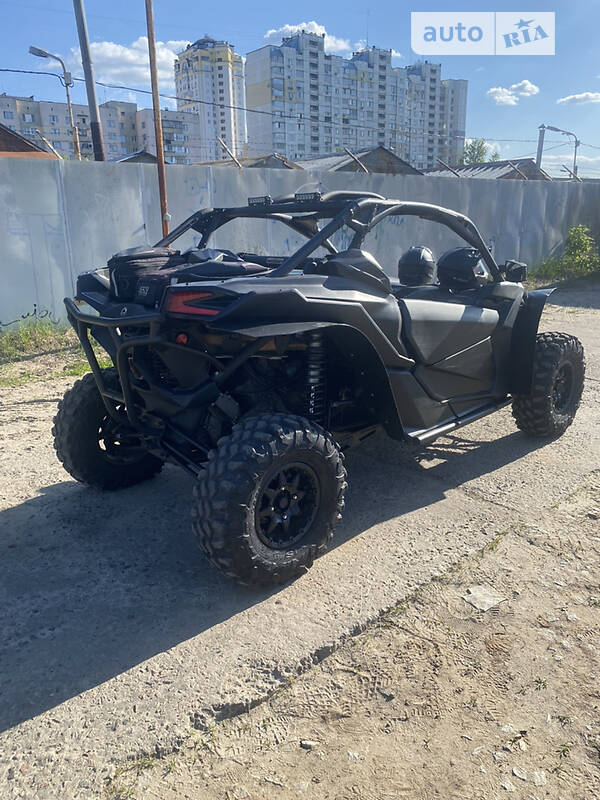 Квадроцикл спортивный BRP Maverick X3 2017 в Киеве