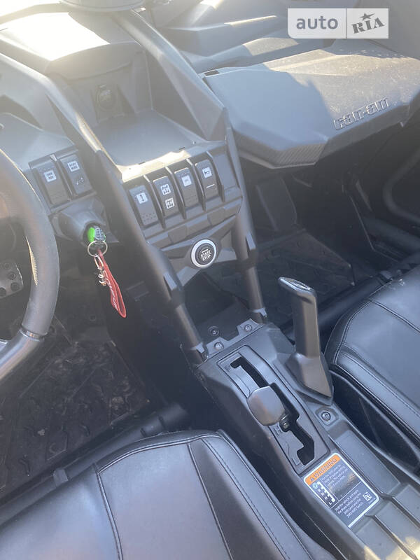 Квадроцикл спортивный BRP Maverick X3 2017 в Киеве